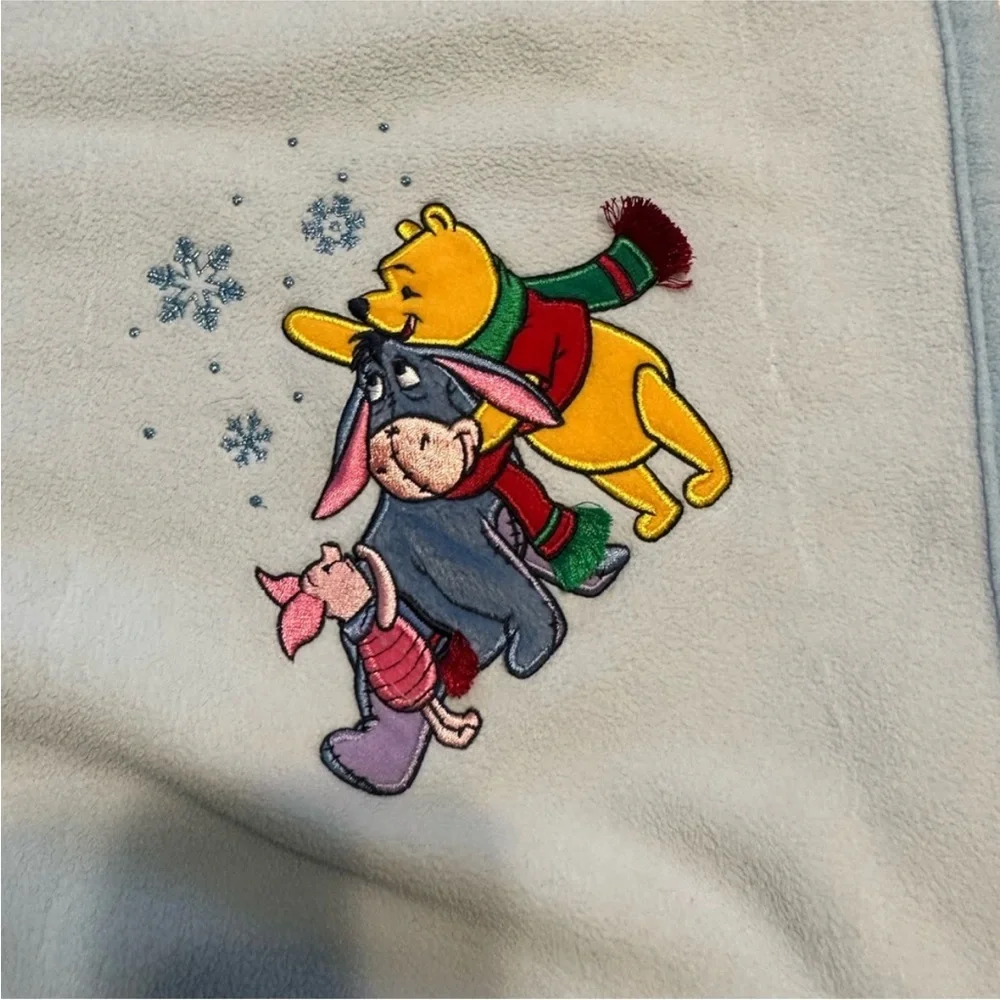 Winnie ‎ the pooh vintage blanket